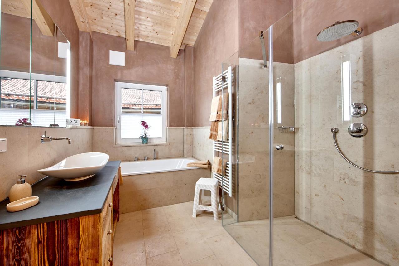 Ferienwohnung Eckbauer Garmisch-Partenkirchen Camera foto